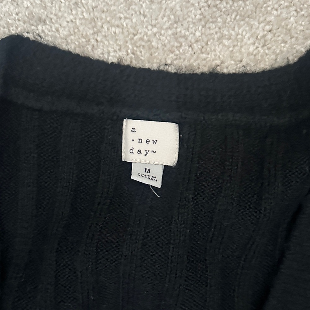 Bundle (4) Cardigans - Picture 8 of 10